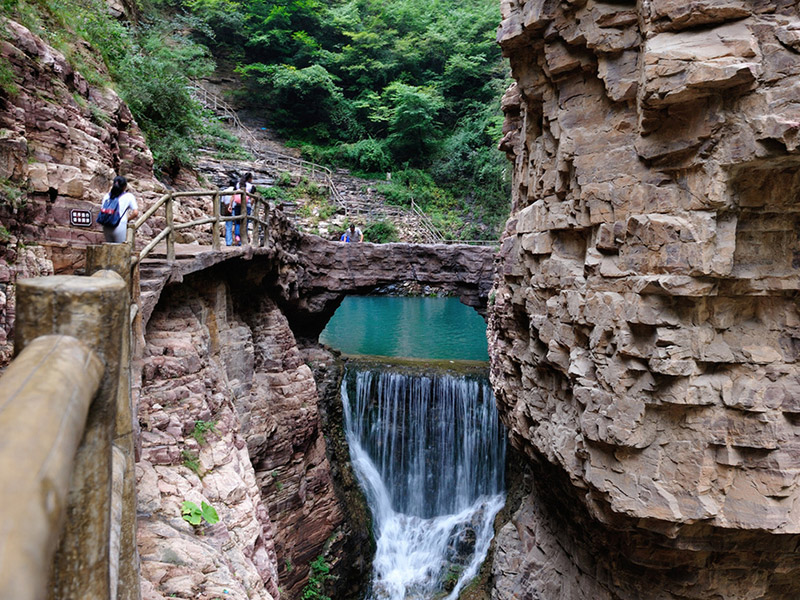 旅游景点